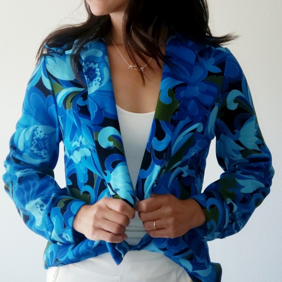 Tops - 1960s 1970s Vintage Midcentury Midnight Blue Floral Button Up Blouse